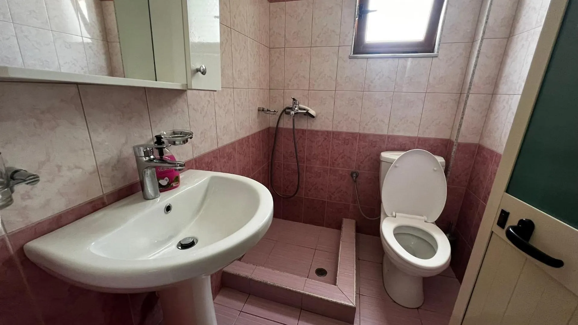 Appartamento Guesthouse Mance Ksamil